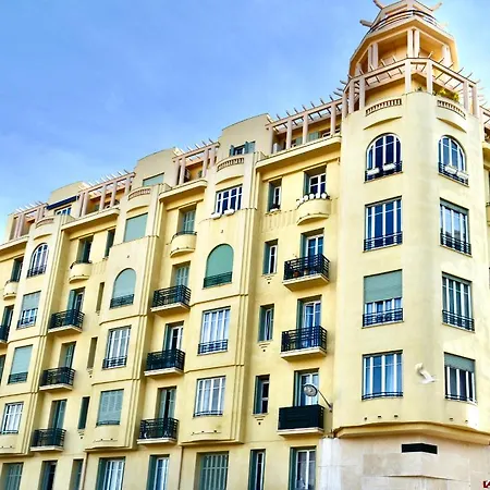 Apartment Premium Nice